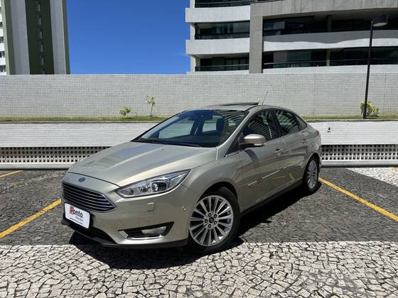 FORD FOCUS 2.0 TITANIUM PLUS FASTBACK 16V FLEX 4P POWERSHIFT